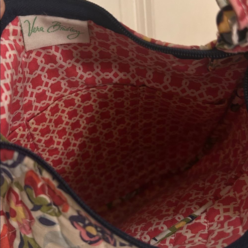 Vera Bradley crossbody Floral pink/red/blue/green purse - Picture 4 of 6